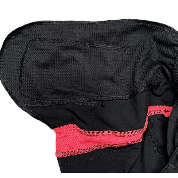 Under Armour Running Shorts Men’s M Black Pink Fitted Training 1361493 - Picture 7 of 9